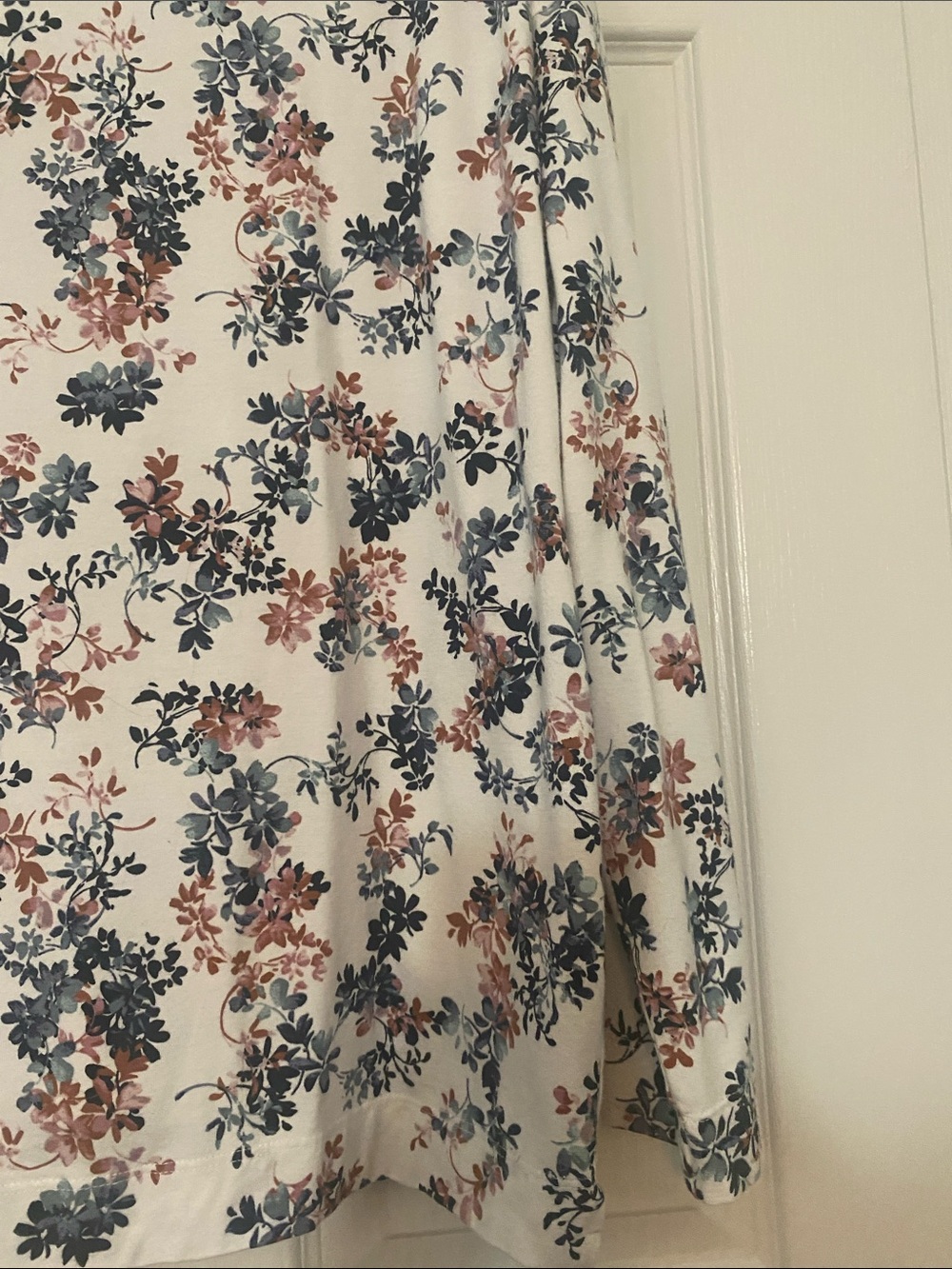 J.Jill Pure Jill medium long sleeve Supima Floral Stretch Tee Blue Rust top - Picture 7 of 10
